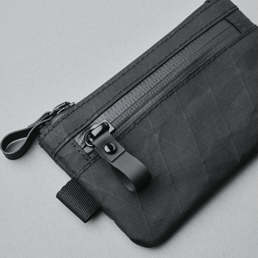 imgi_153_zip-pouch-2