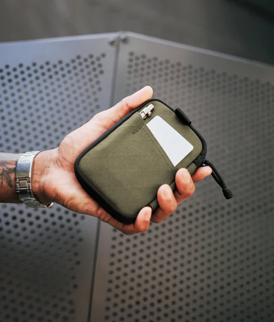 Hub Pouch Pro 收納包15