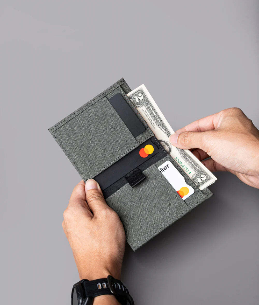 ARK_BIFOLD_CASH_WALLET_GREY_8