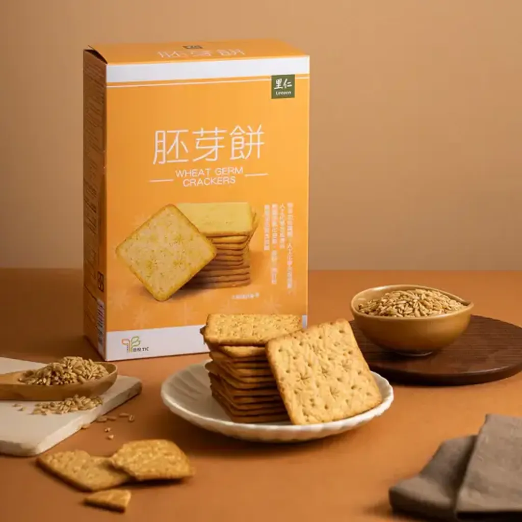 wheat_germ_cracker_2_2048x