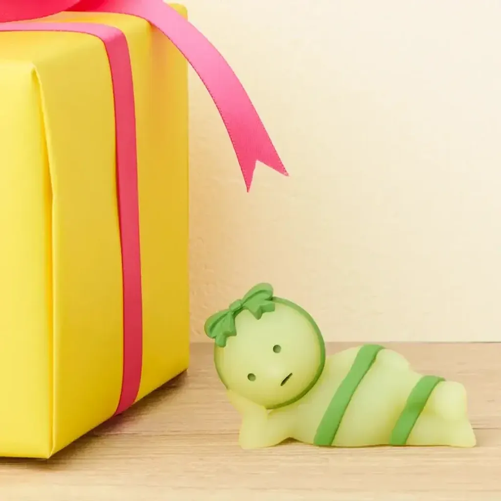 SMISKI_Blind_Box_Birthday_Series_1_pc_Skin_Cupid_FIGURE_LAYING
