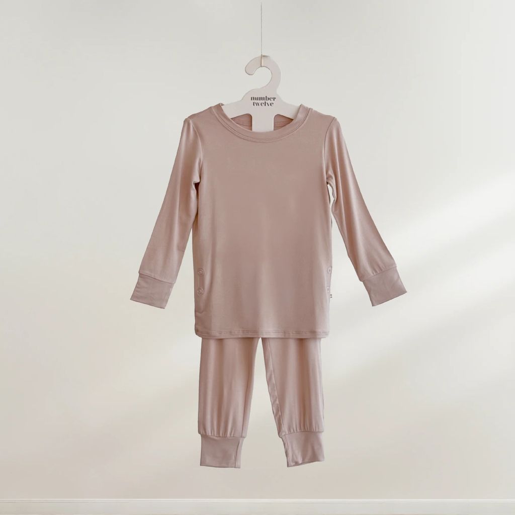 12-2-piece-Clothing-pink_3000x