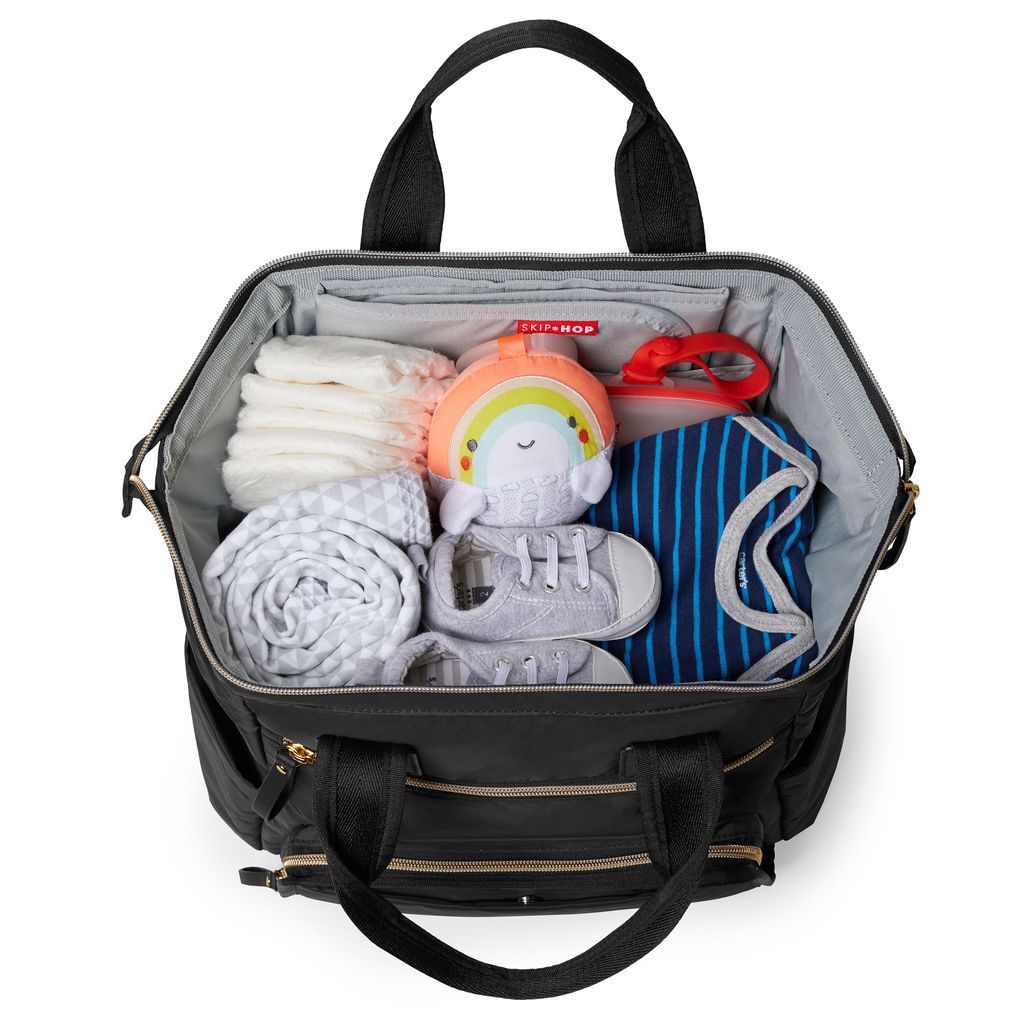 04_MainFrameWideOpenDiaperBackpack_Black_200150_S(2700).jpg