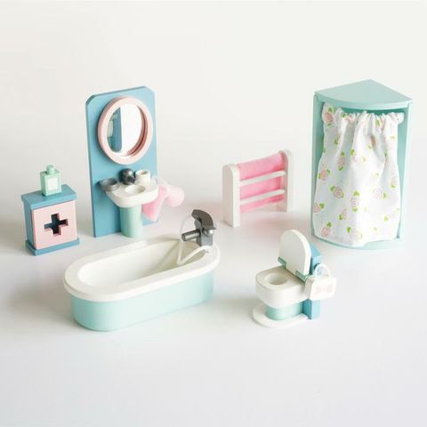 ME060-Daisylane-Bathroom-Shower-Bath-Sink-Traditional-Wooden-Dollhouse-Furniture_779f7ca3-3c58-44dc-8fd9-380483a3d115_720x720 2.jpg