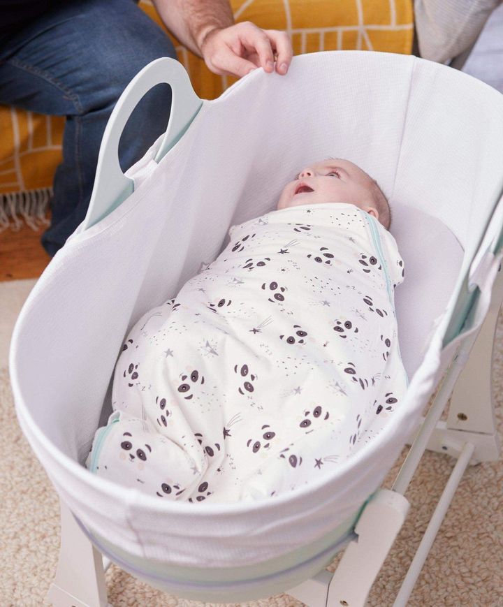 gro-dreampod-sleep-bags-swaddling-tommee-tippee-the-original-grobag-newborn-snuggle-baby-sleep-bag-white-29490390794405_1024x1024@2x.jpg