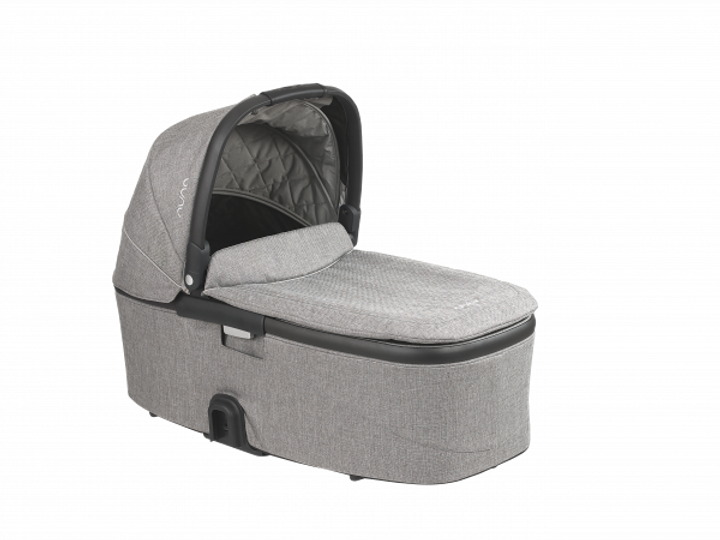 Nuna-DEMI-grow-Carry-Cot-Frost-600x450