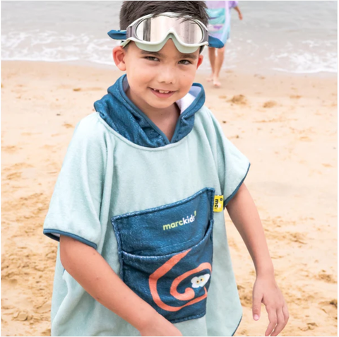 Jungle reptile towel