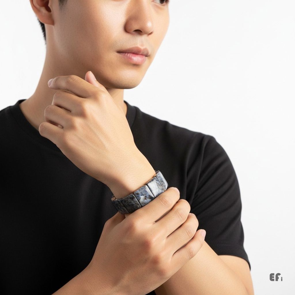 tw-11134207-820ld-mm68lurolr0o88