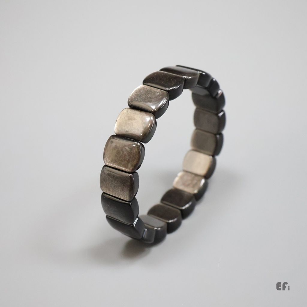 tw-11134207-820l7-mq249vniulu3f1