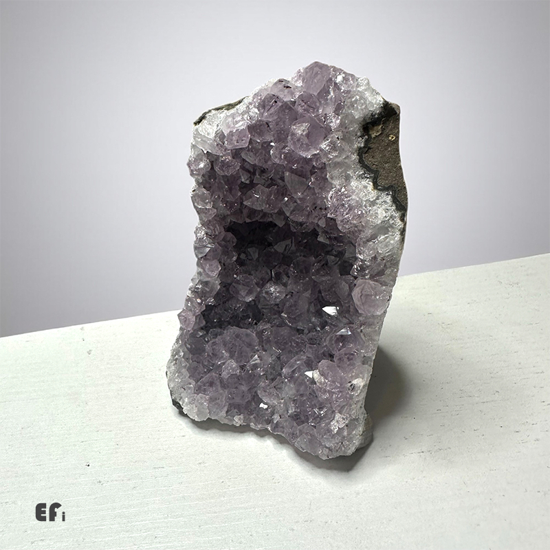 晶鎮』【Efanvei】更新日20250913 紫晶鎮消磁晶洞水晶擺飾水晶柱晶石晶
