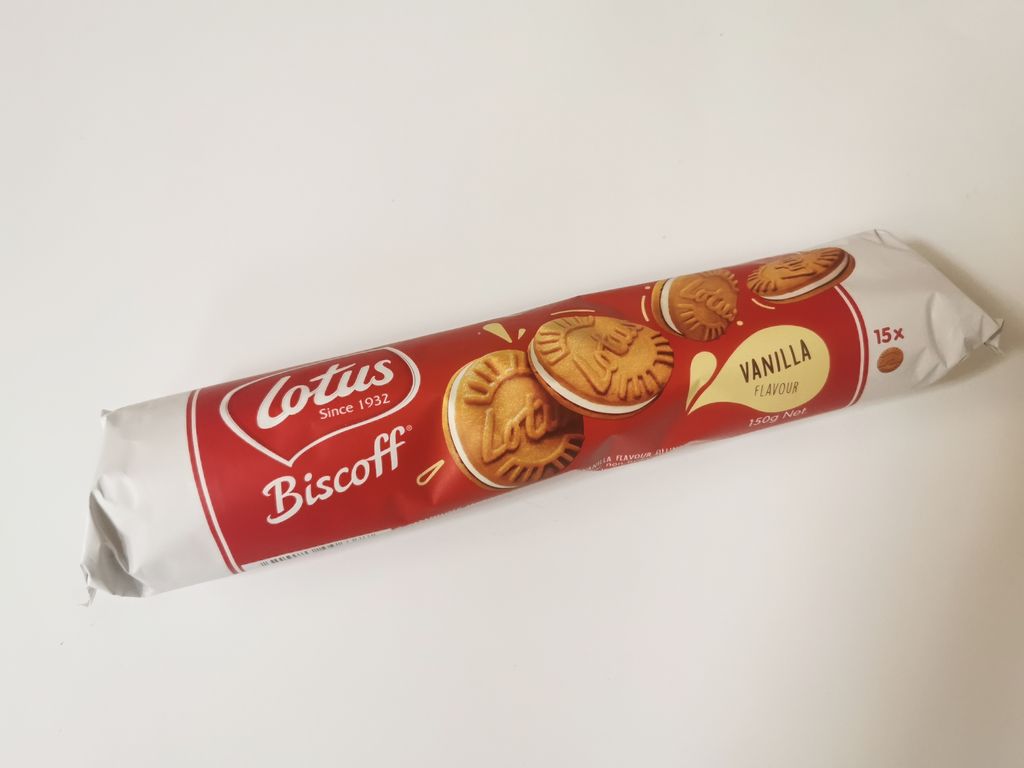 Lotus Biscoff Sandwich Milk Chocolate 150g | Belgian Biscuits