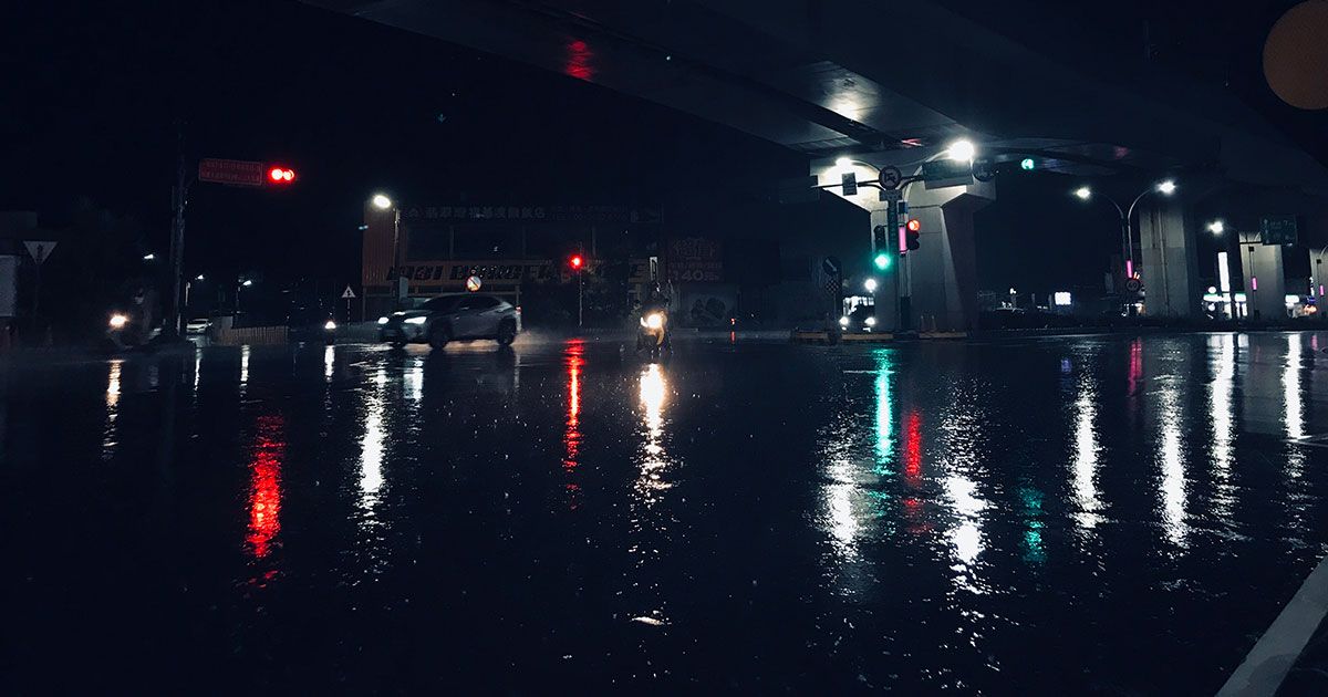 梅雨季 // 霉雨季 // 霉嶼記