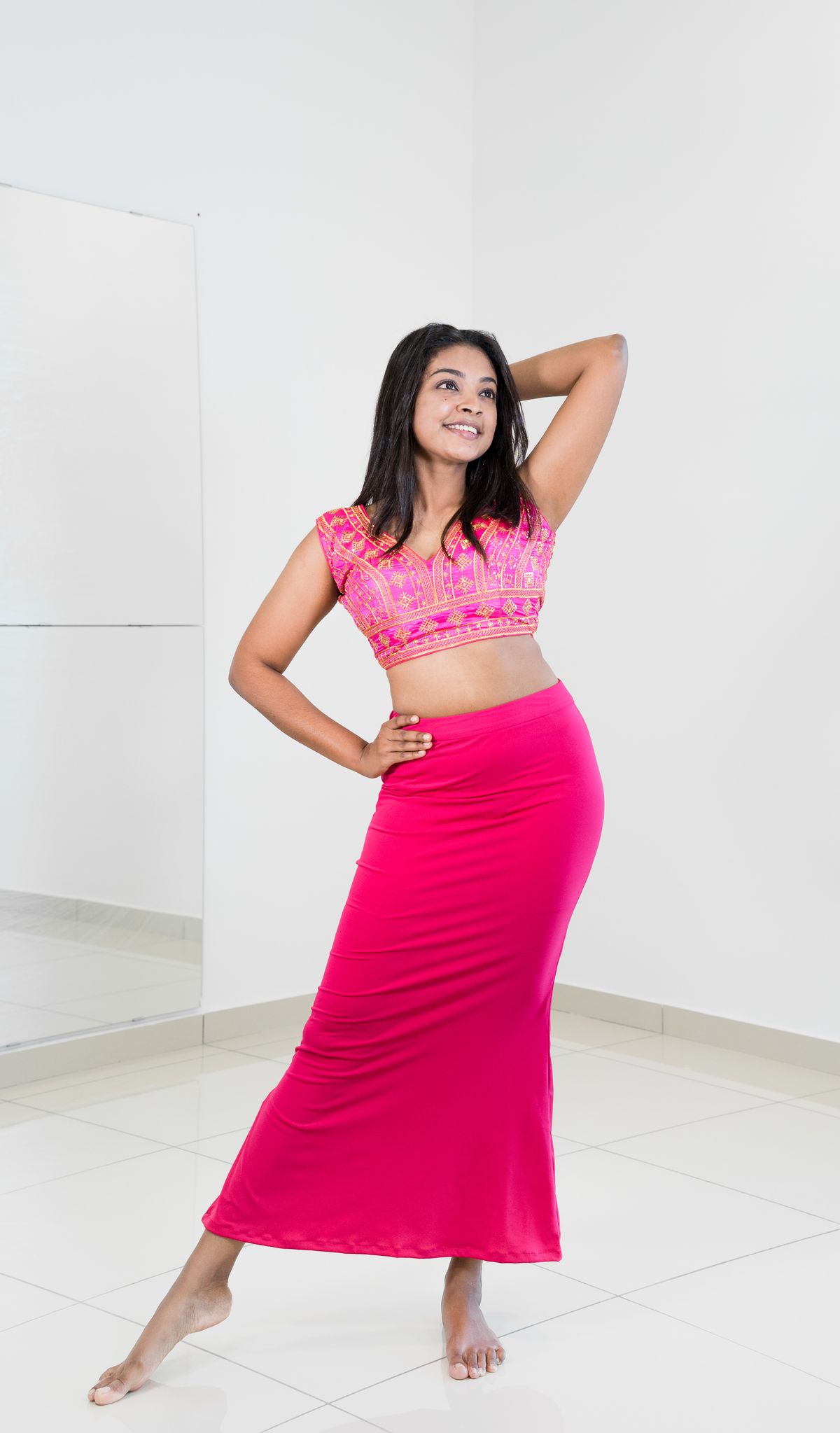 Buy Saree Shapewear Online in Malaysia: Elevate Your Saree Look
