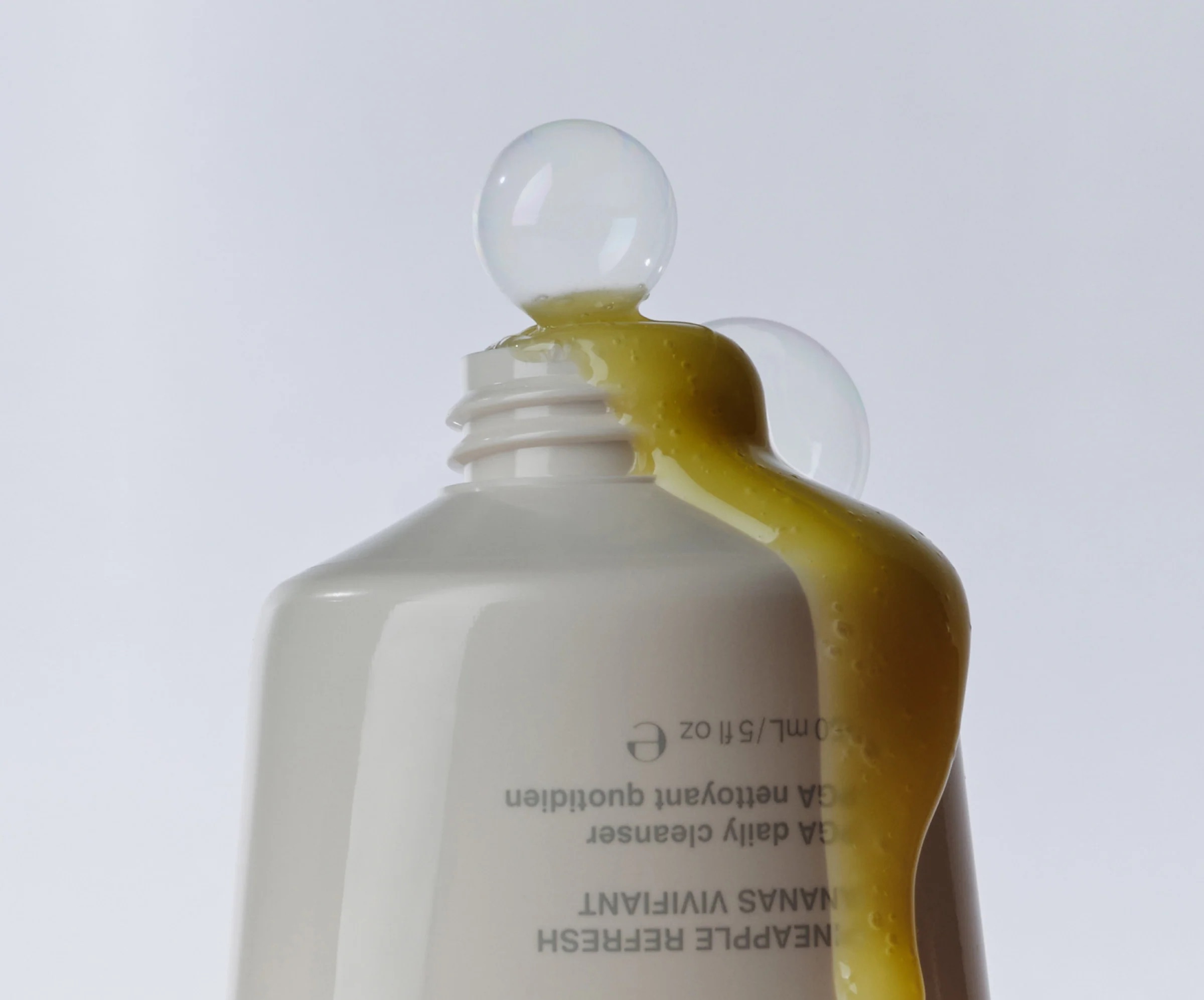 PDP-Cleanser-2_800448b4-c609-4c0c-8df4-1b1202638db6_2480x