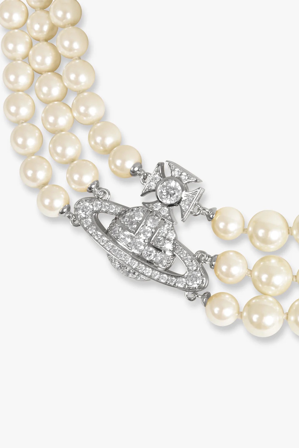 AW24_VIVIENNEWESTWOOD_GraziellaThreeRowPearlNecklaceGoldWhite_F1_GM_1593_Silver_V1_9fc5d53d-d2a9-4e4f-82dc-be48d19ba926