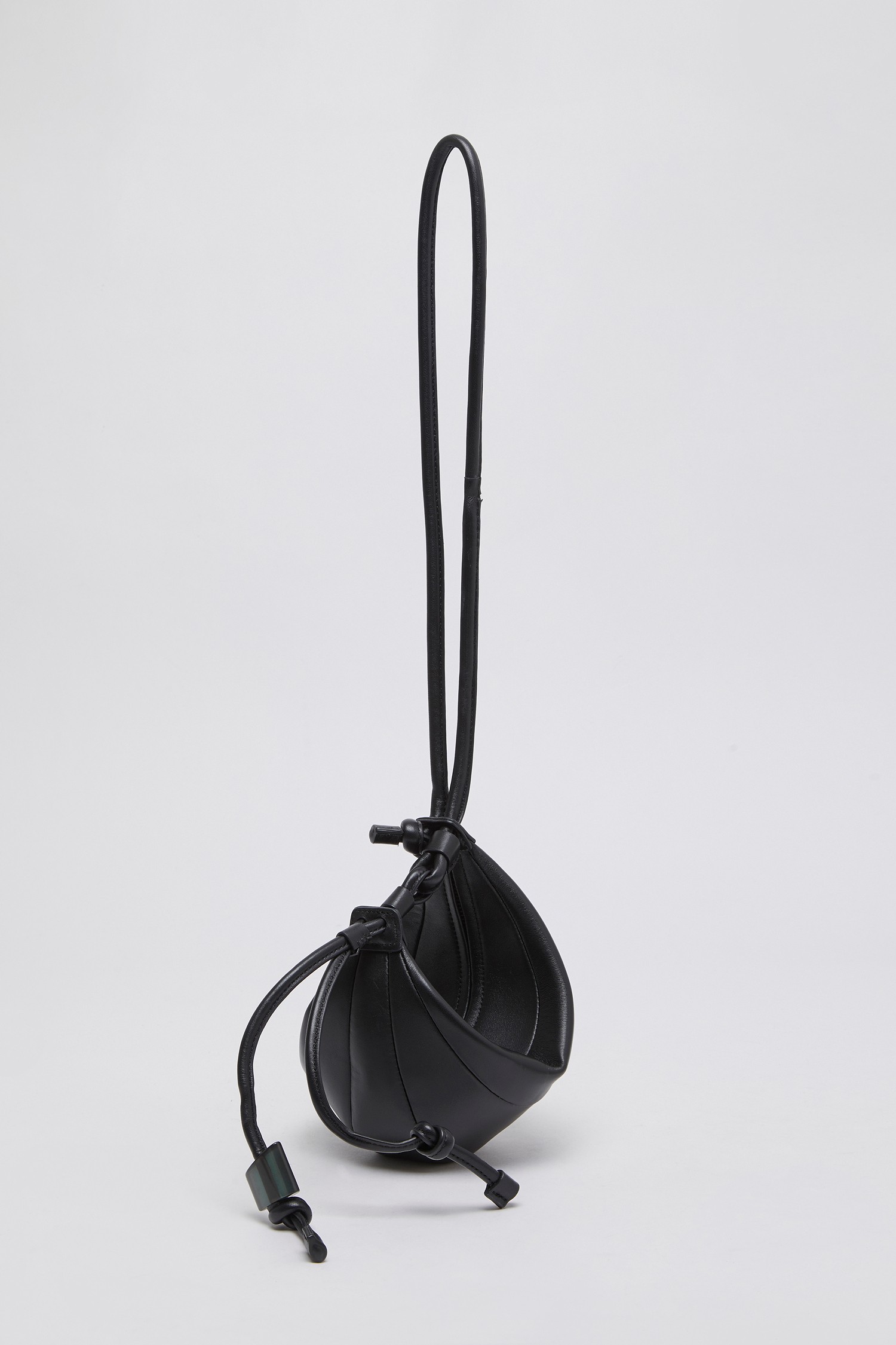 OVBAX26001BLK_LZ2