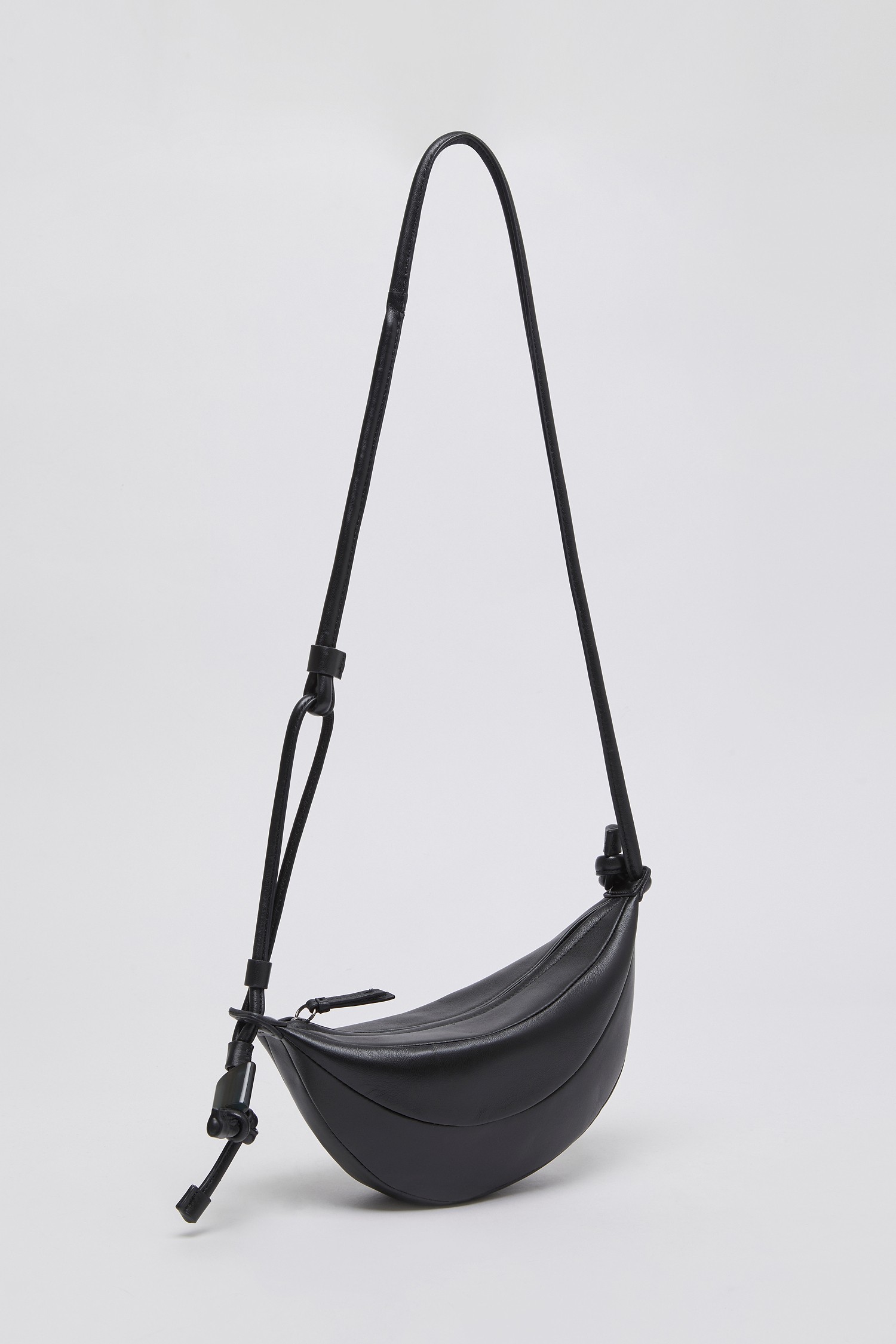 OVBAX26001BLK_LZ1
