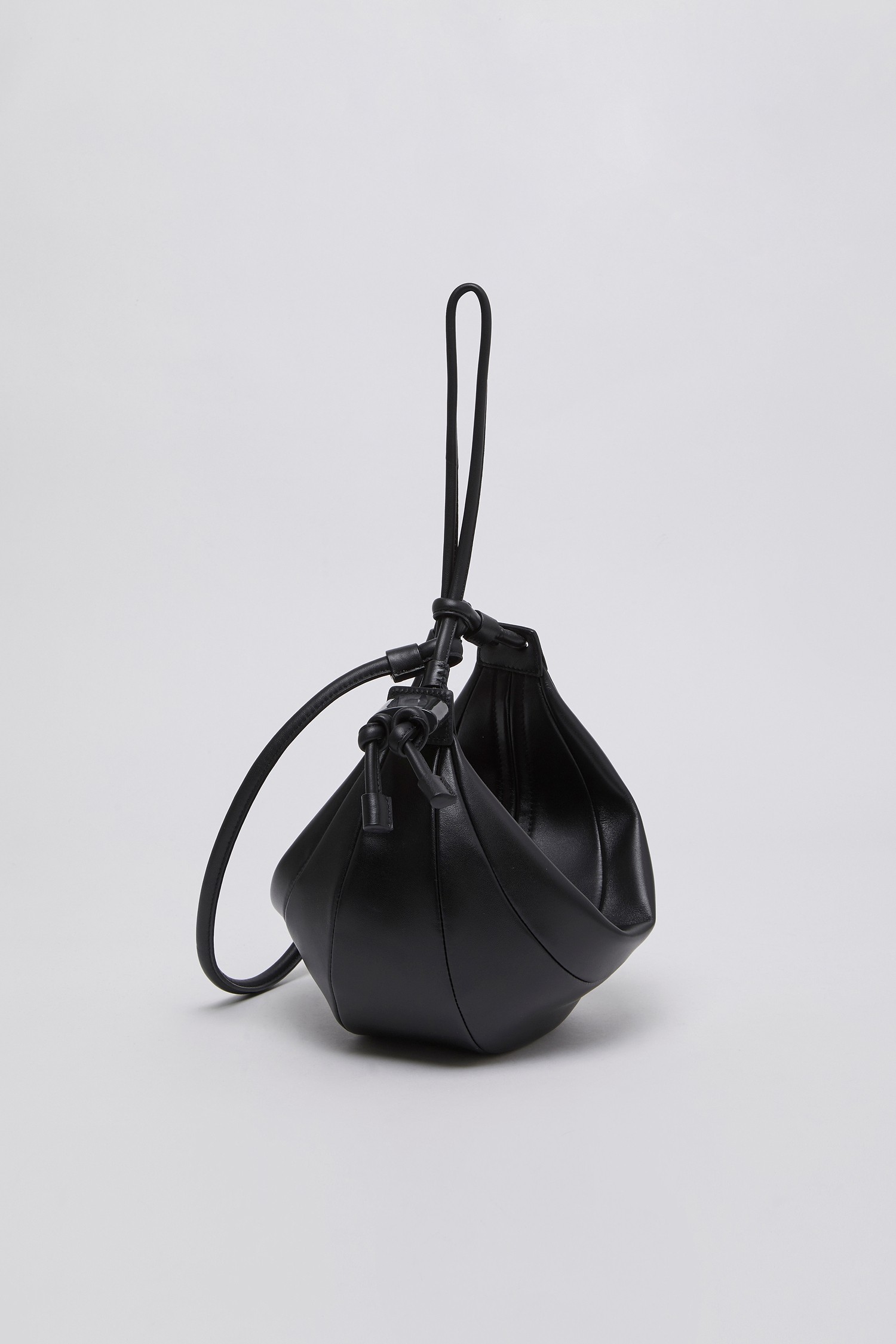 OVBAX26002BLK_LZ3