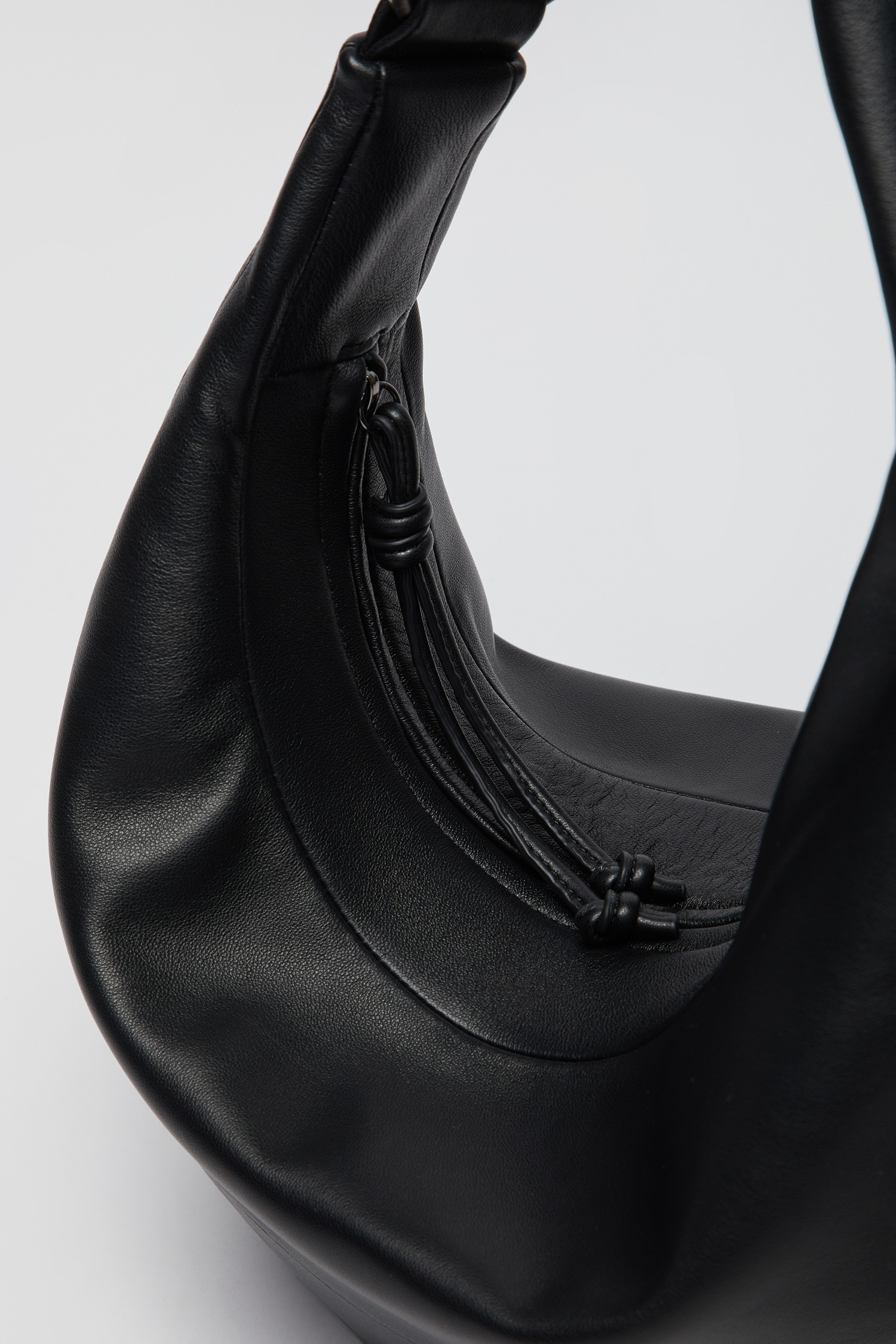 OVBAX26053BLK_LZ5