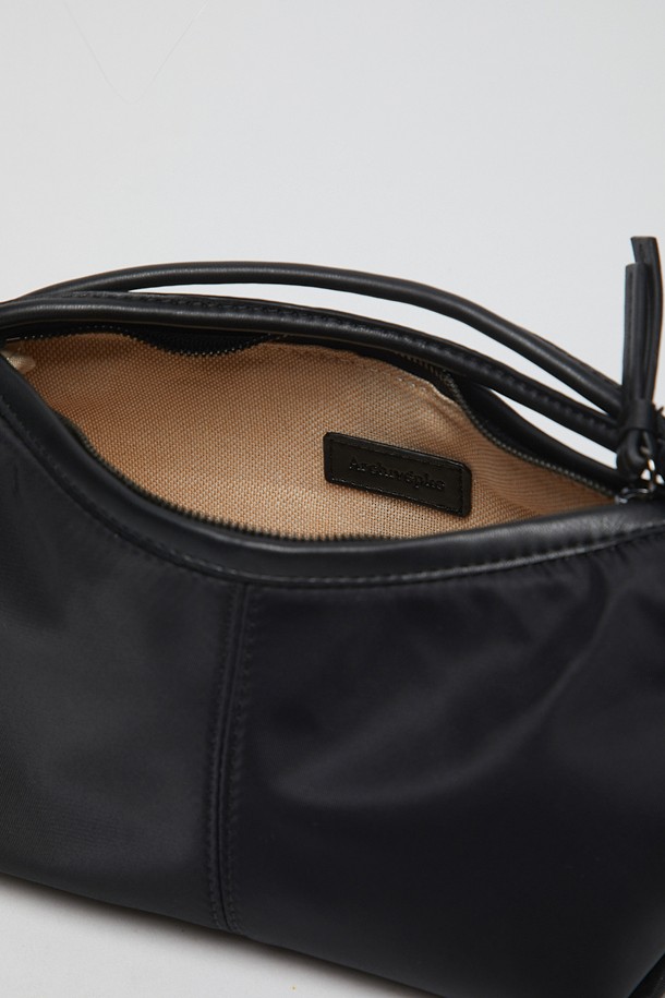 OVBAX26104BLK_LM4