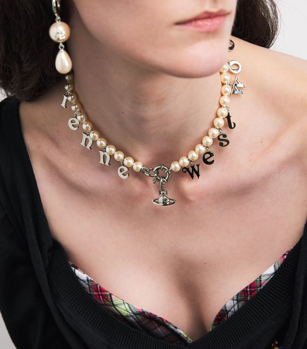 327eb50249a57e62a2cf486854c8c405