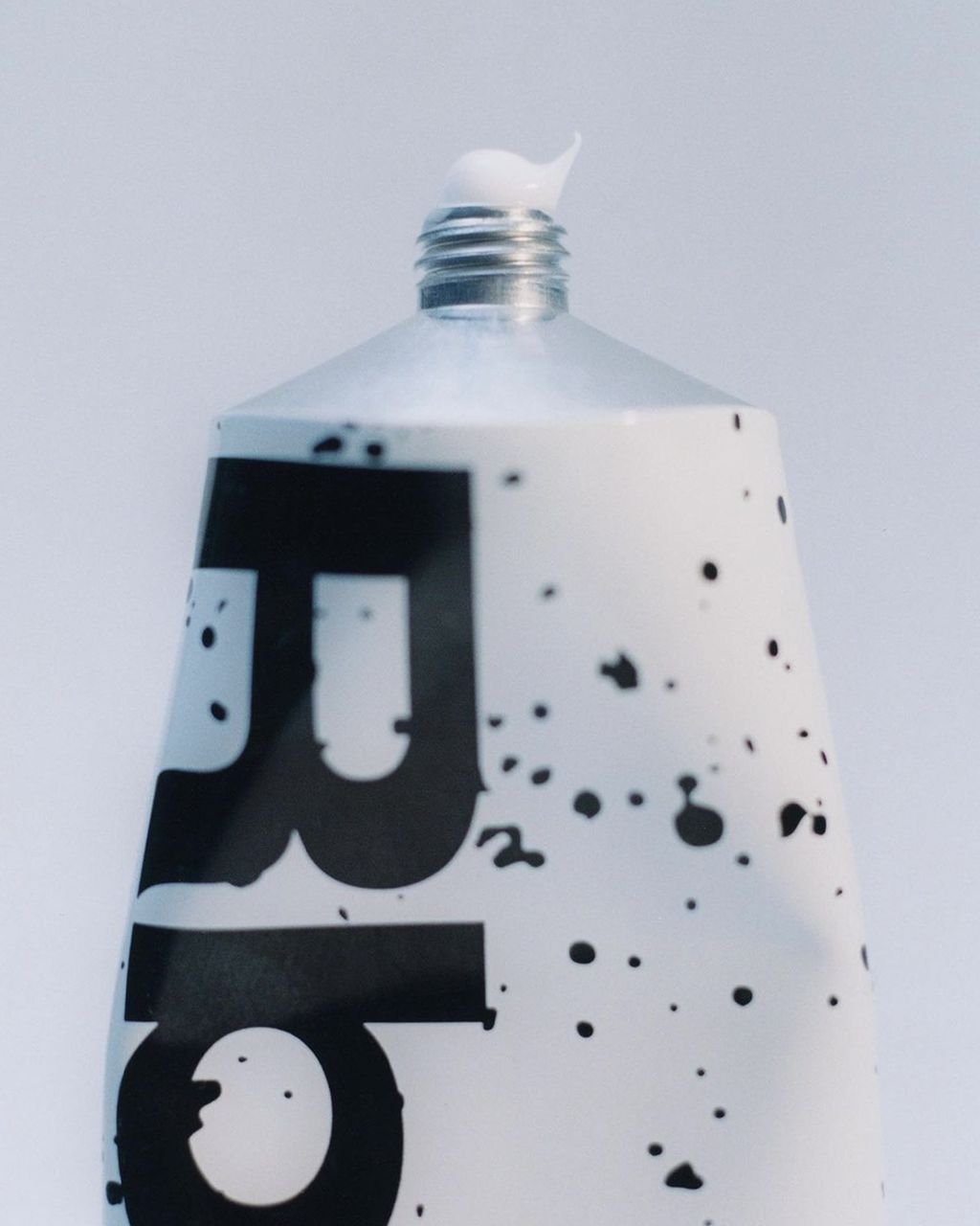 rbow_official_1707730209_3301002707475804027_19302639698