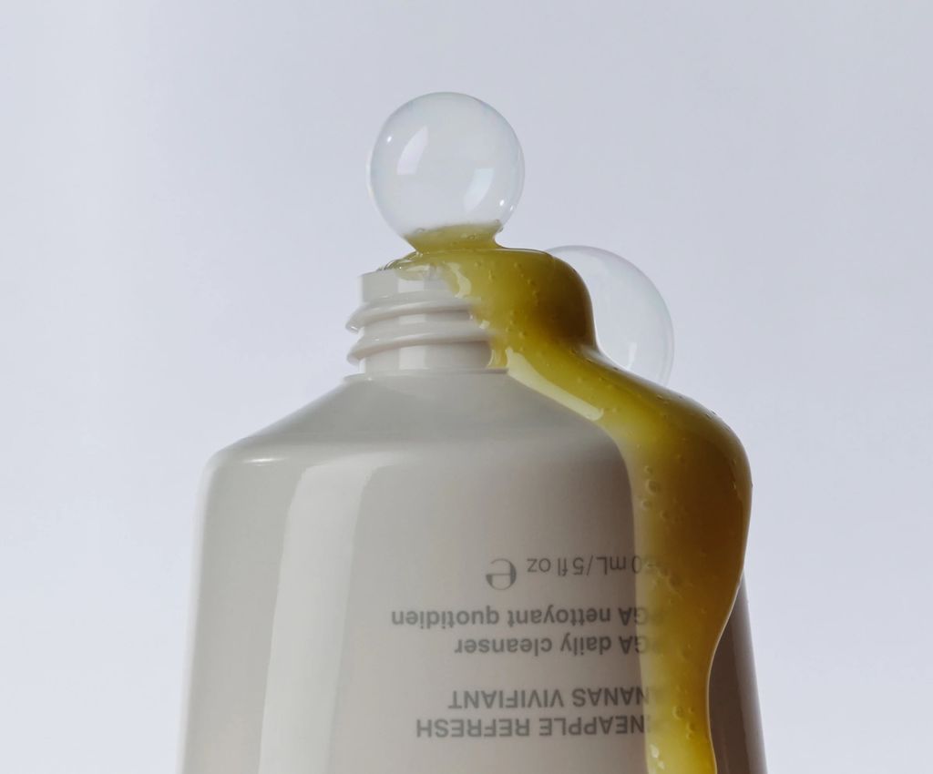 PDP-Cleanser-2_800448b4-c609-4c0c-8df4-1b1202638db6_2480x