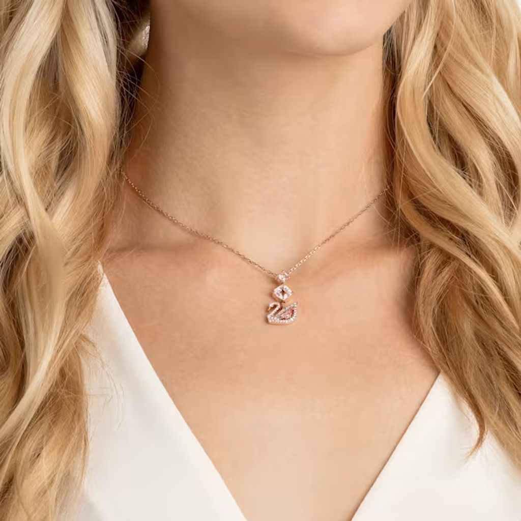 dazzling-swan-鏈墜--天鵝--粉紅色--鍍玫瑰金色調-swarovski-5473024 (2)