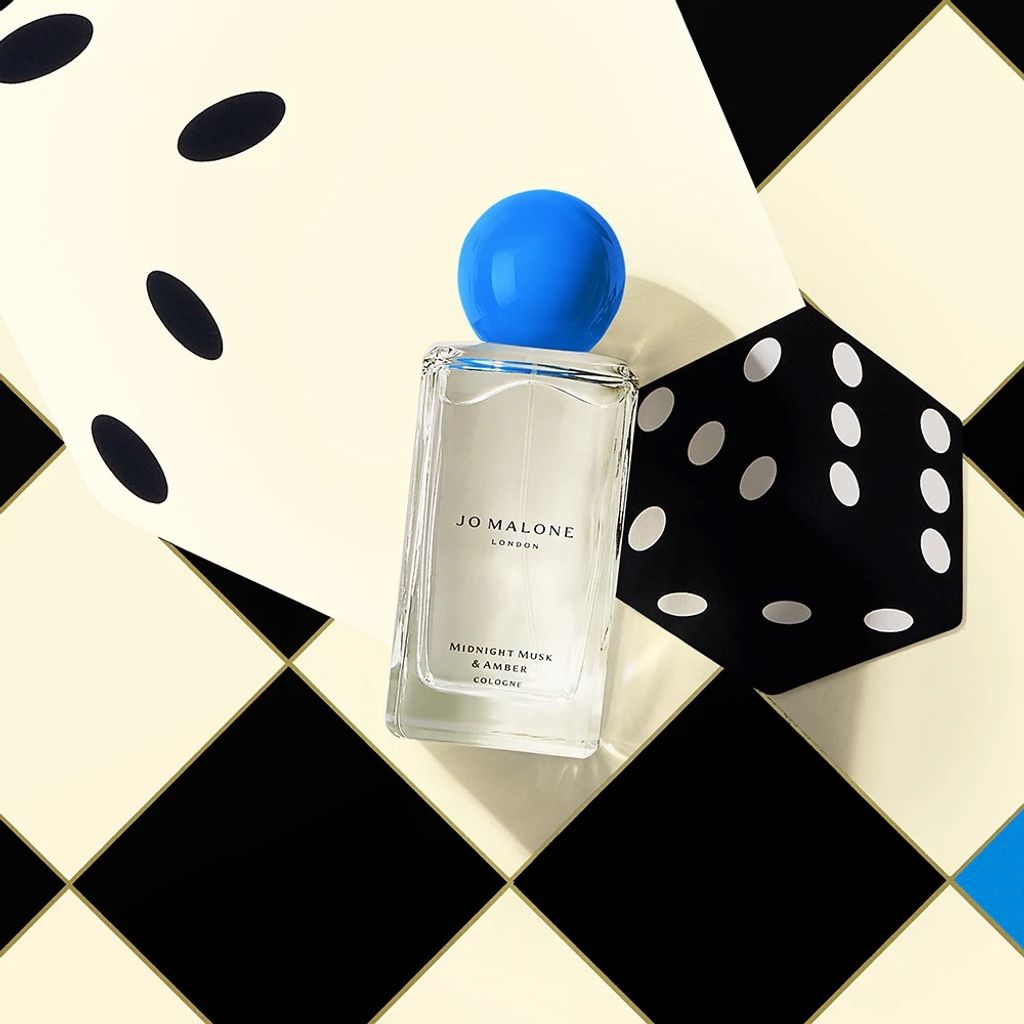 午夜麝香與琥珀香水