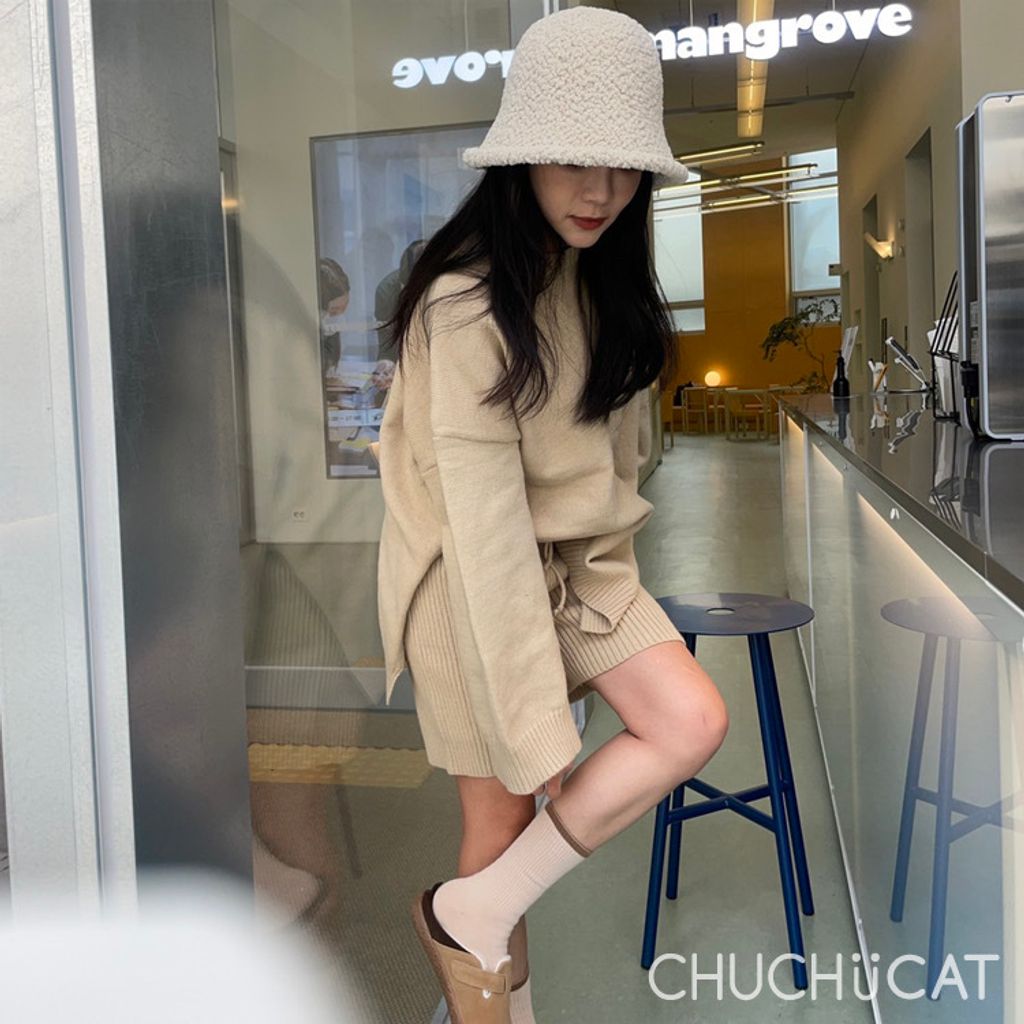 A4E3F739-2812-4F71-8684-66E14D3F4A2E