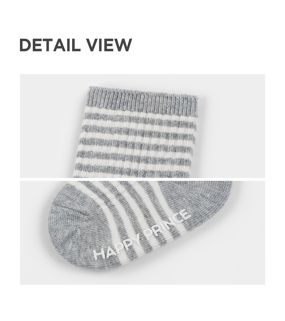 imgi_43_soliestripesocks_2_05