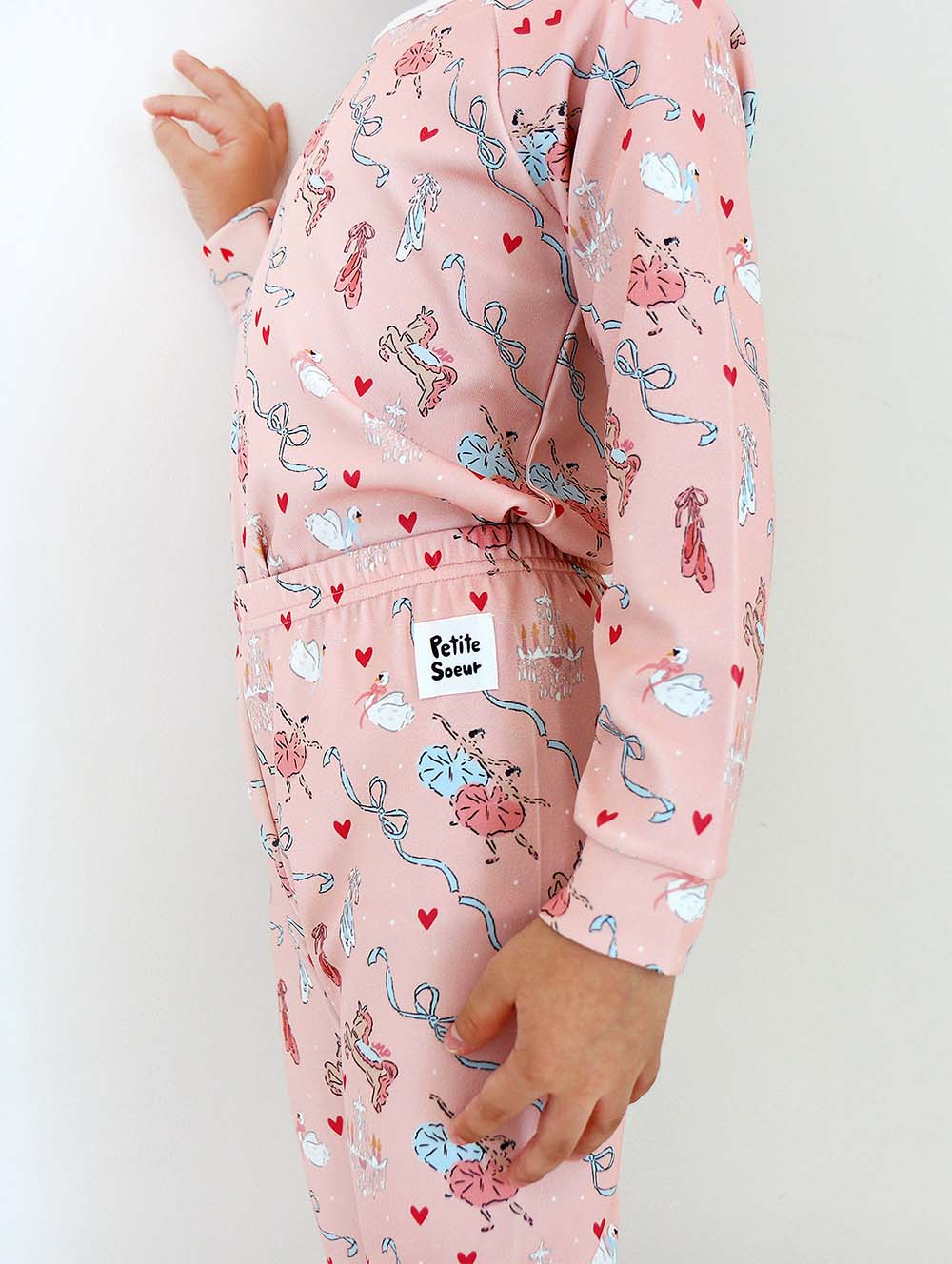 PETITE SOEUR 25FALL-balle01-03