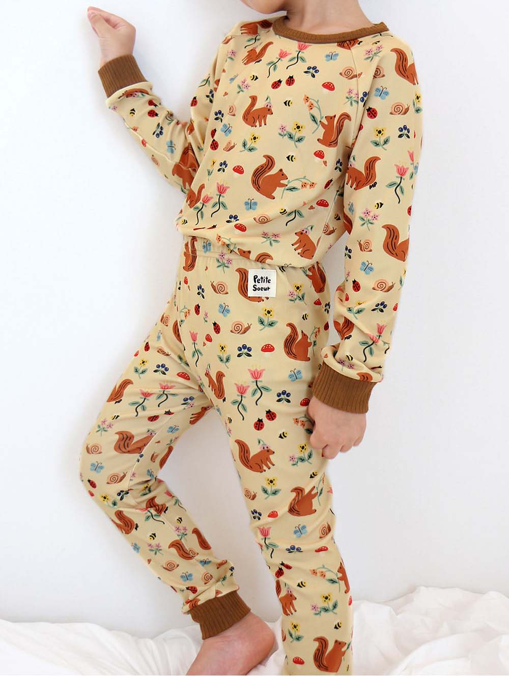 PETITE SOEUR 25FALL-squrrel 01-03