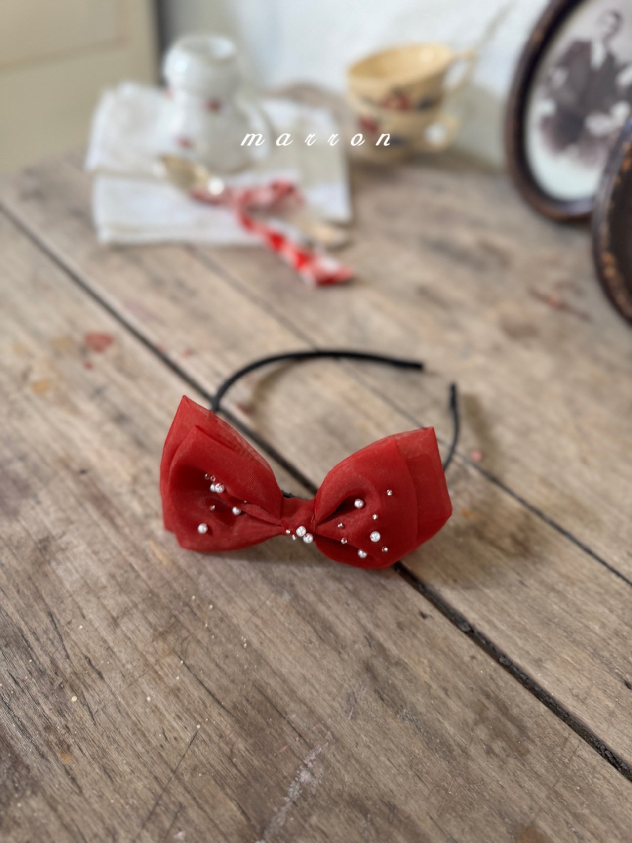 isabelle hairband 03