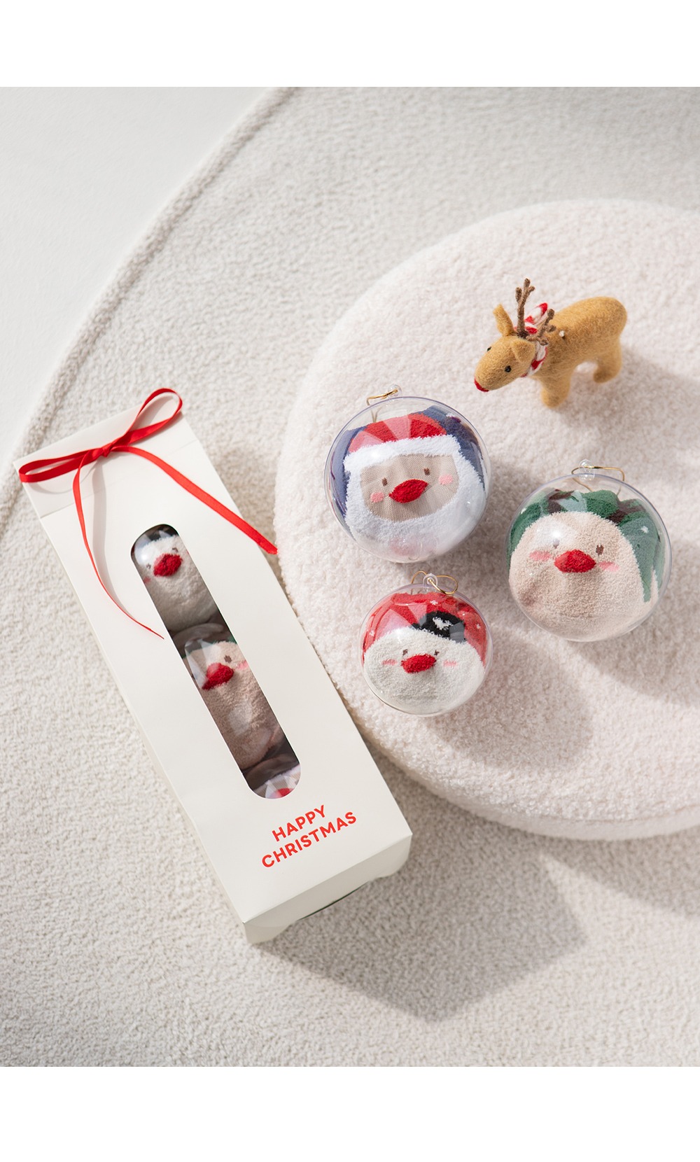 imgi_31_carolwinterfamilysocks_03