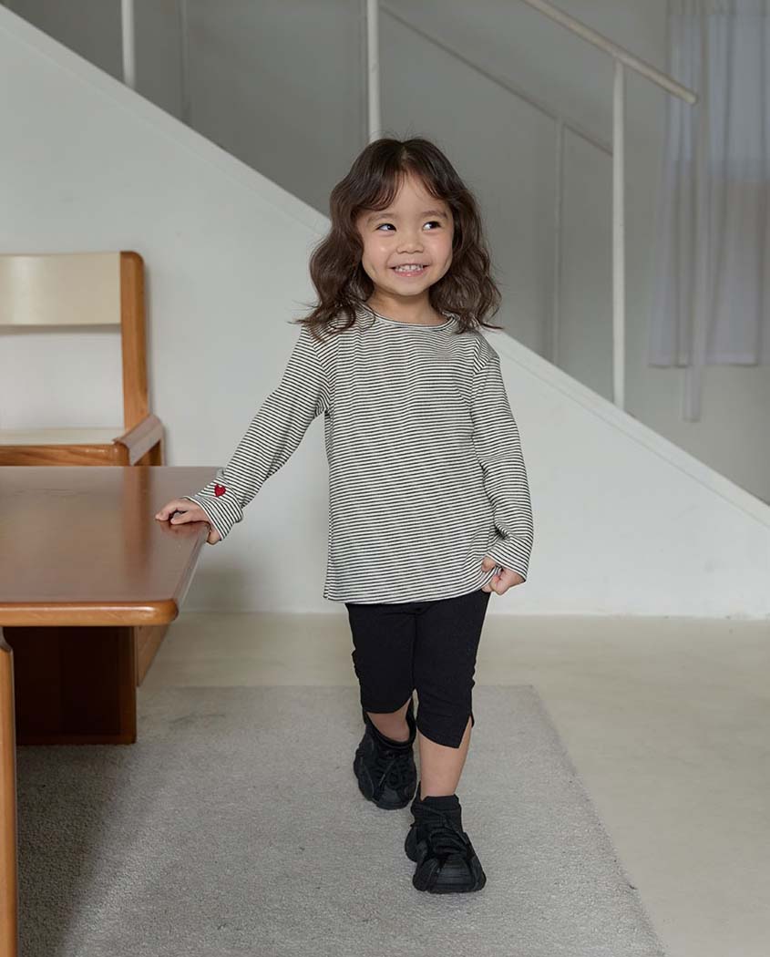 BEBOLIEN愛心刺繡條紋上衣 03