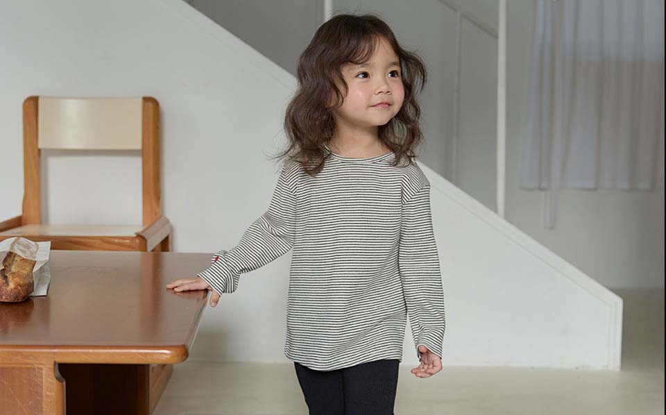 BEBOLIEN愛心刺繡條紋上衣 07