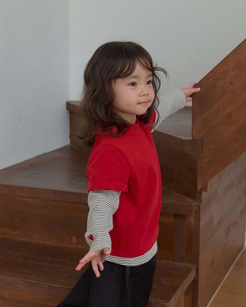 BEBOLIEN愛心刺繡條紋上衣 18