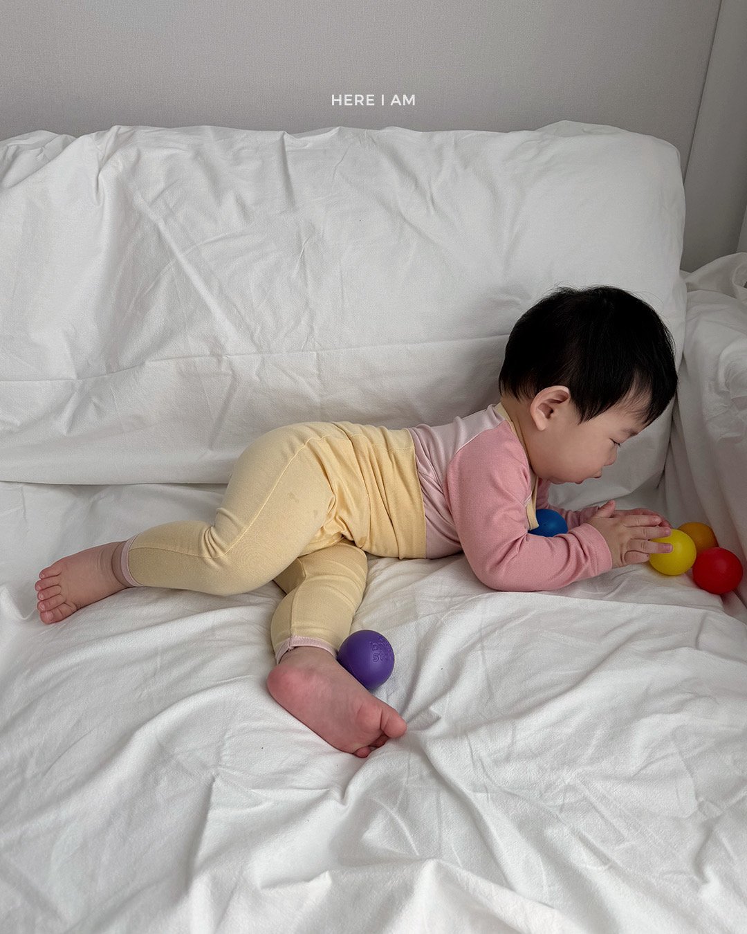 HERE I AM 撞色家居服 11