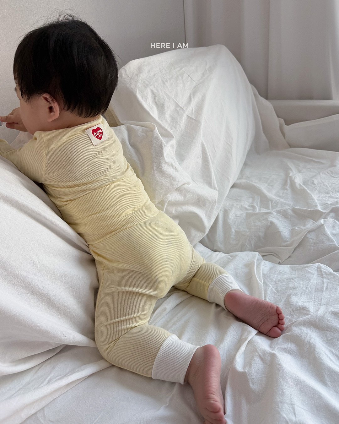 HERE I AM 莫戴爾坑條家居服 08