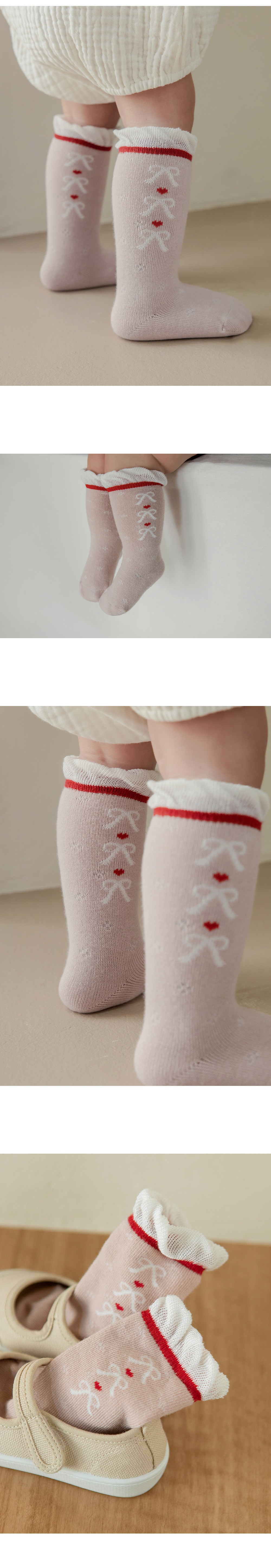 imgi_24_hazebabykneesocks_02