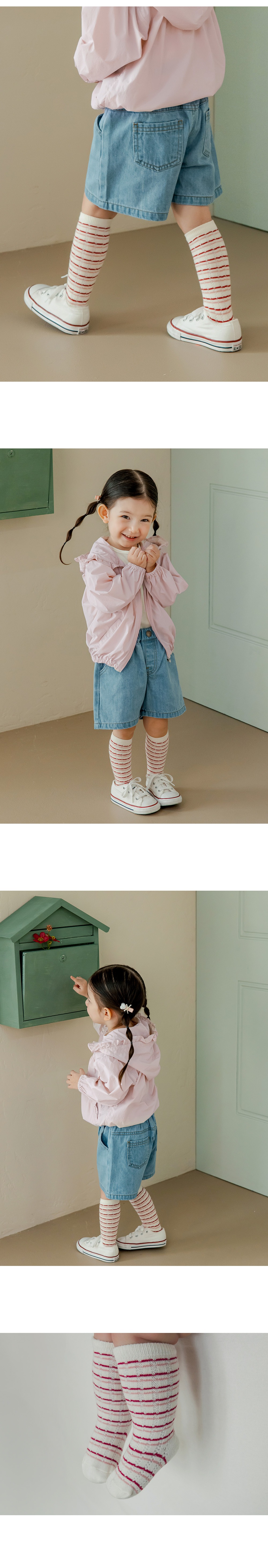 imgi_26_glowkneesocks_02