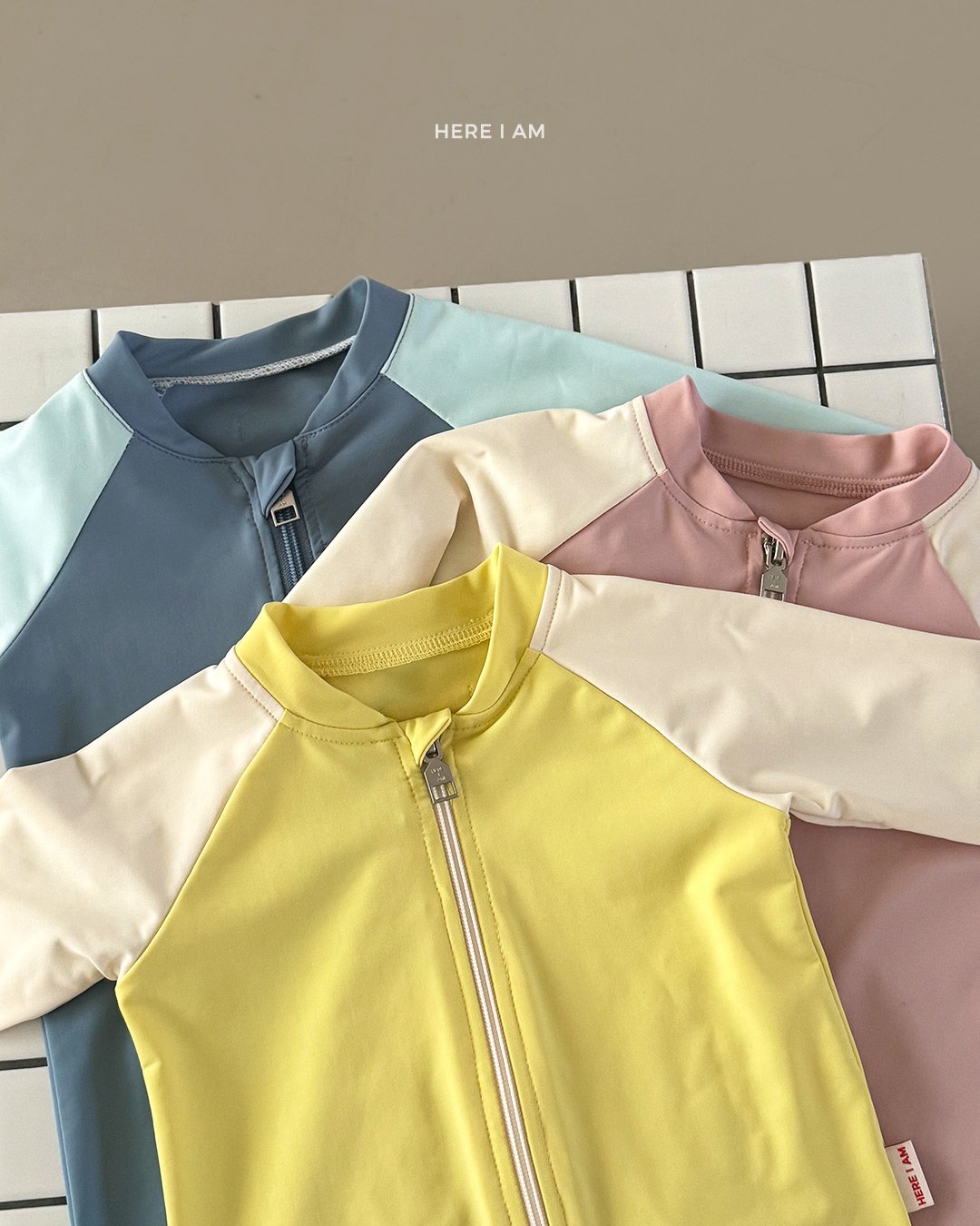 here i am 拉鍊連身防曬泳裝 06