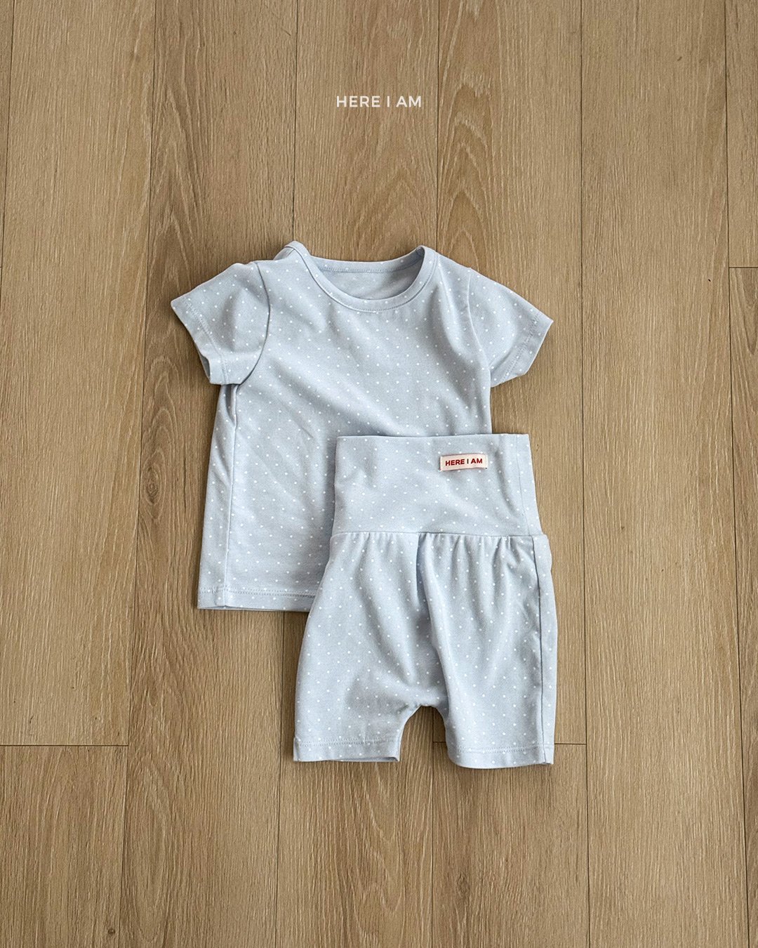 here i am 莫待爾點點家居服套裝 02