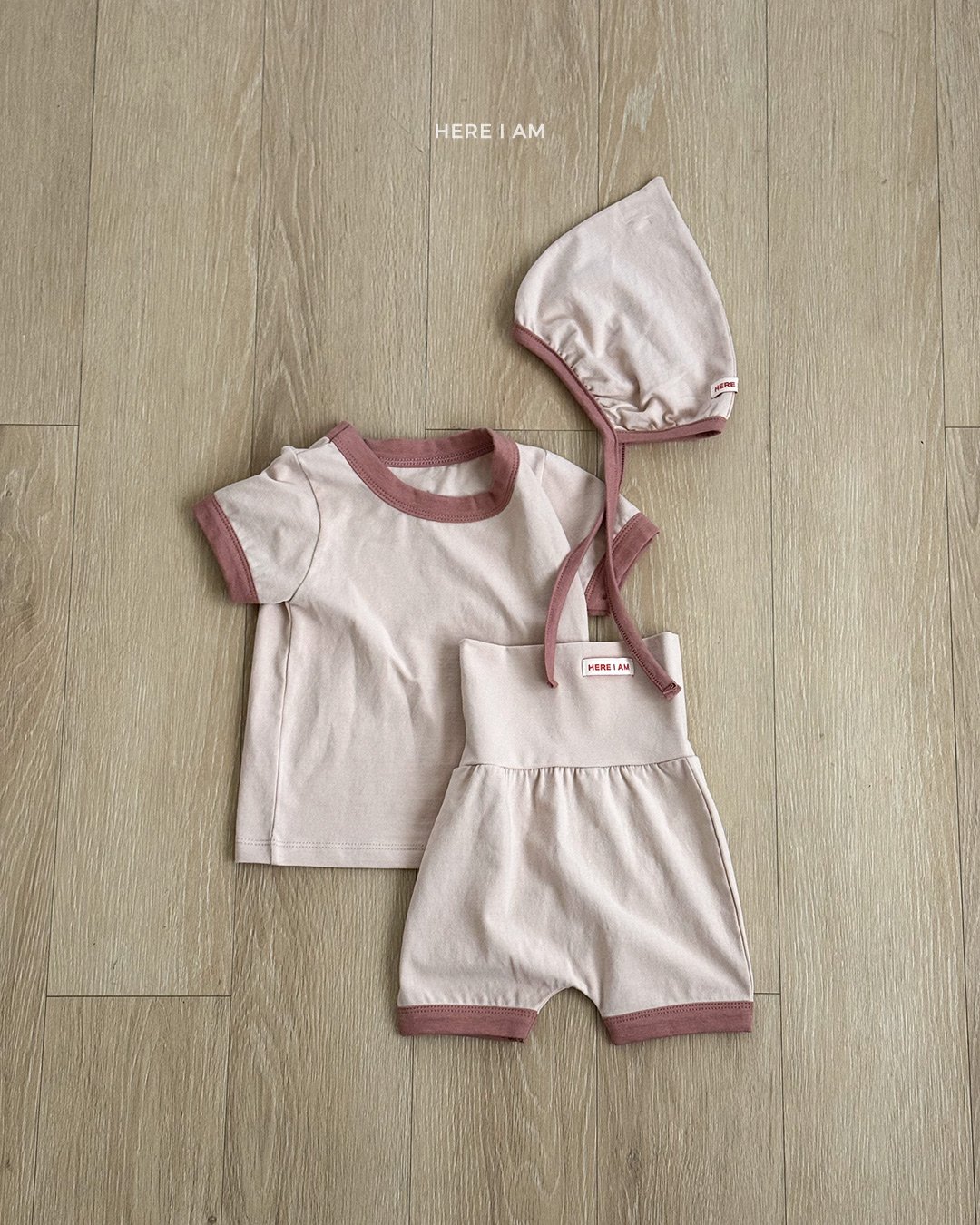 here i am 彩虹家居服套裝 03