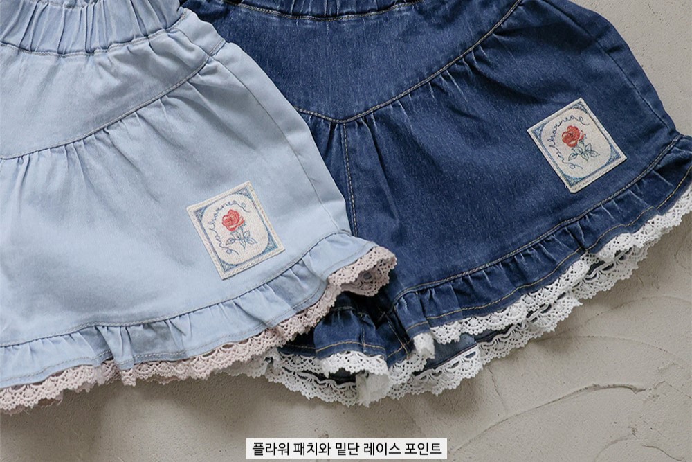 puellaFLO Rose蕾絲傘擺牛仔短褲 detail