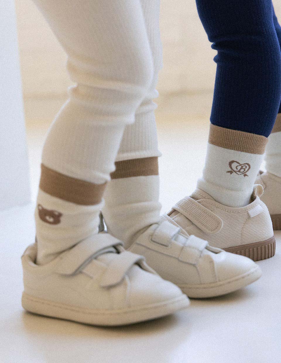 BEBOLIEN小熊LOGO踝襪01