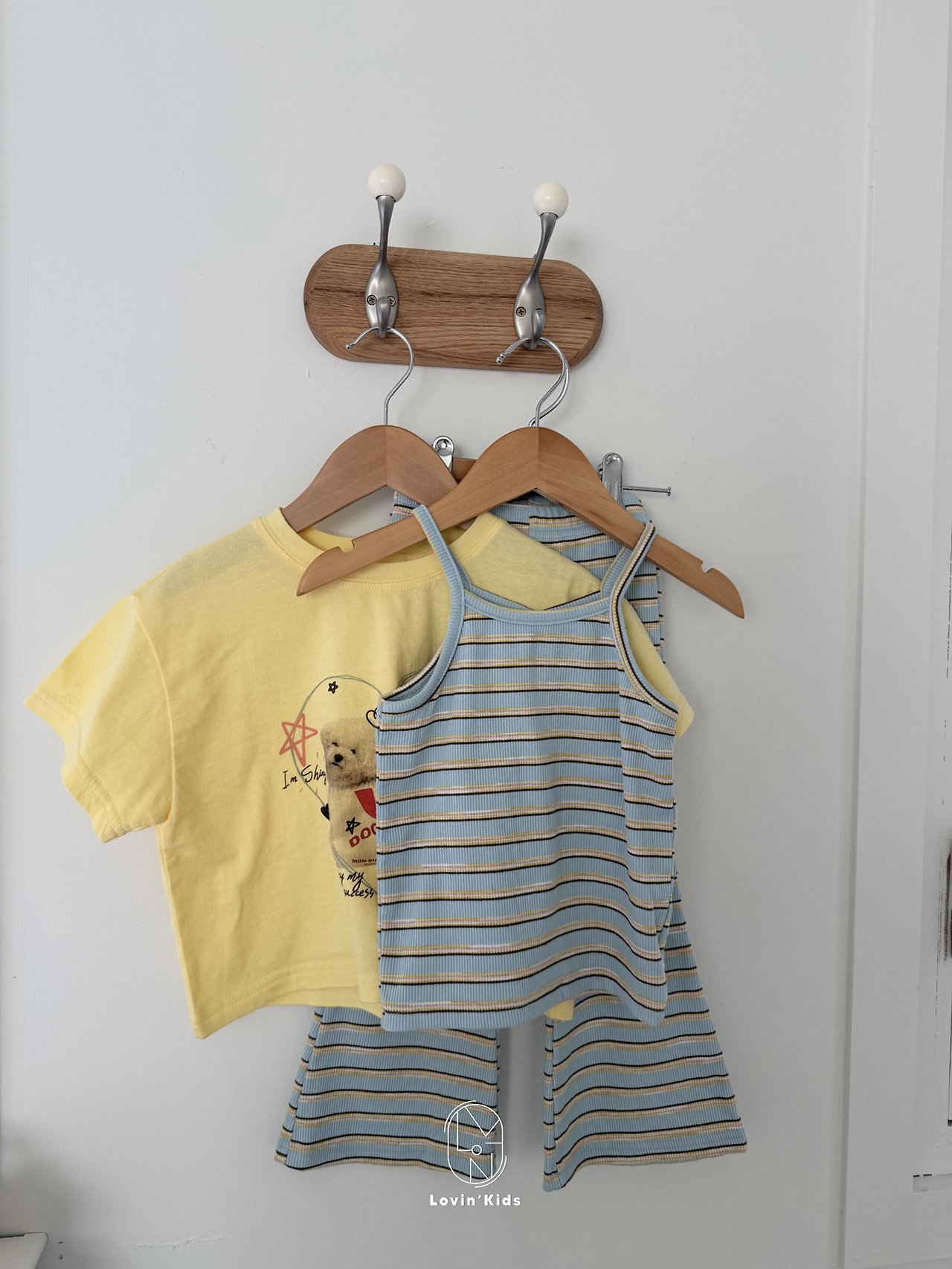 lovin 橫條紋吊帶背心03
