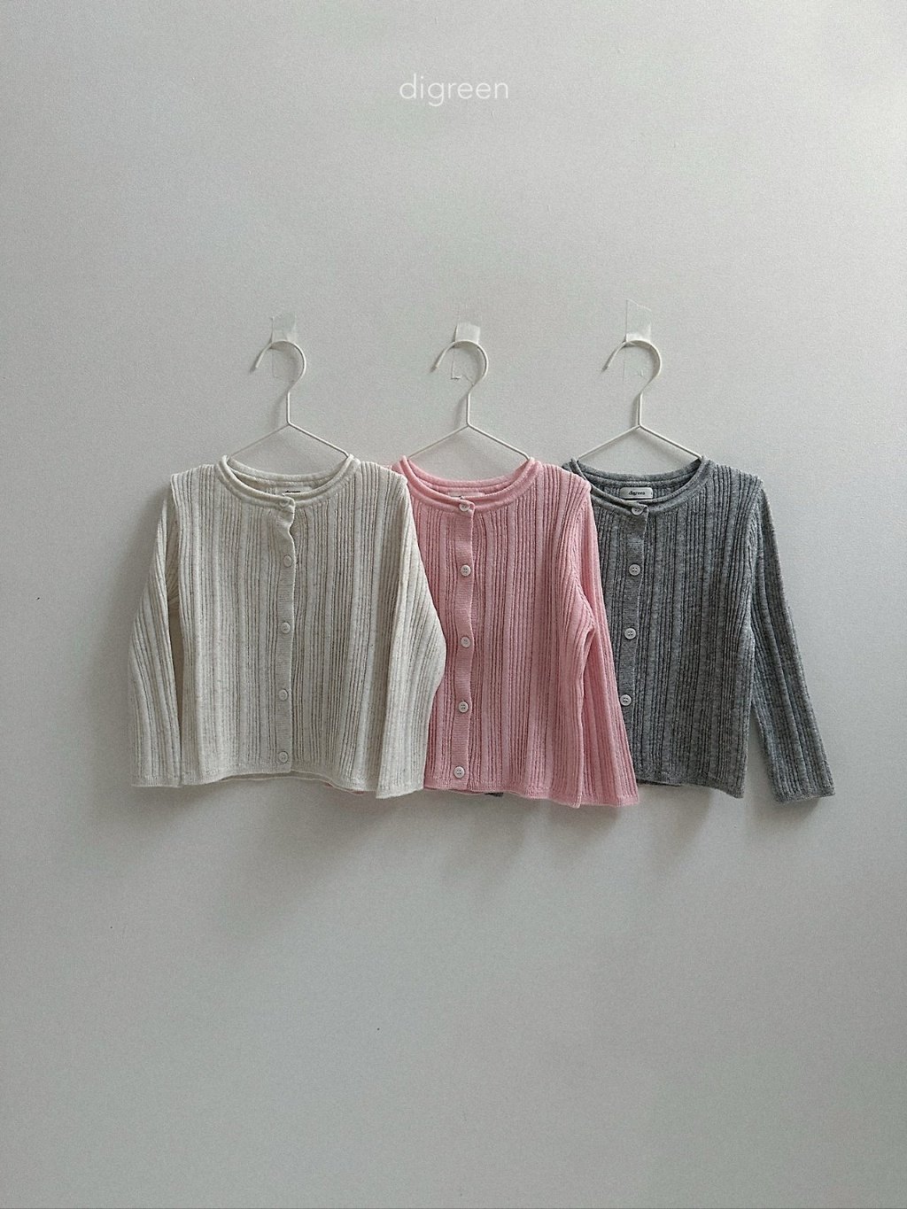 digreen wiggly rib cardigan 直條褶皺開襟外套 02