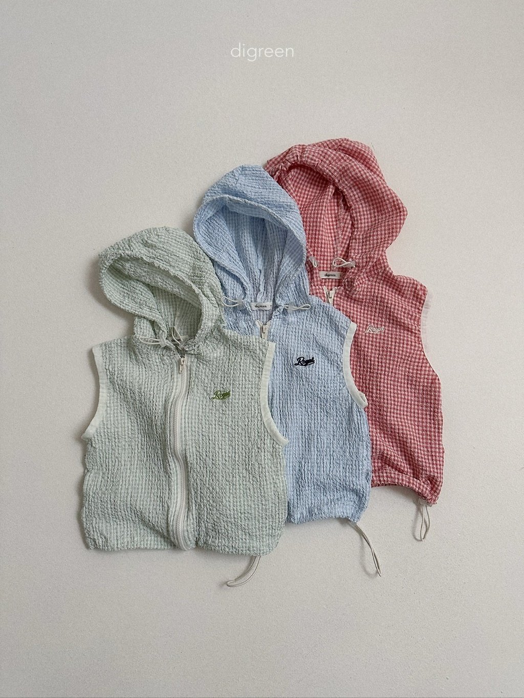 digreen milky hood vest 糖果格子連帽背心 01